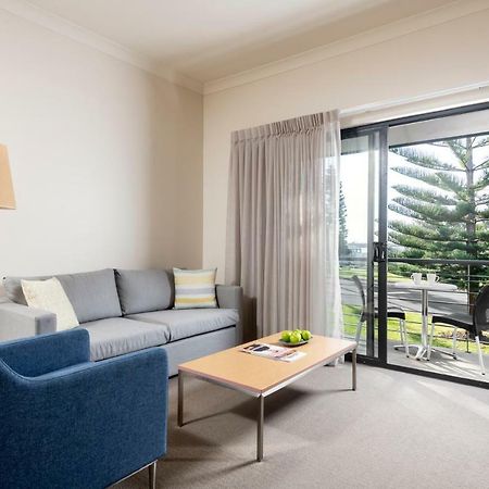 Quest Bunbury Aparthotel Exterior photo