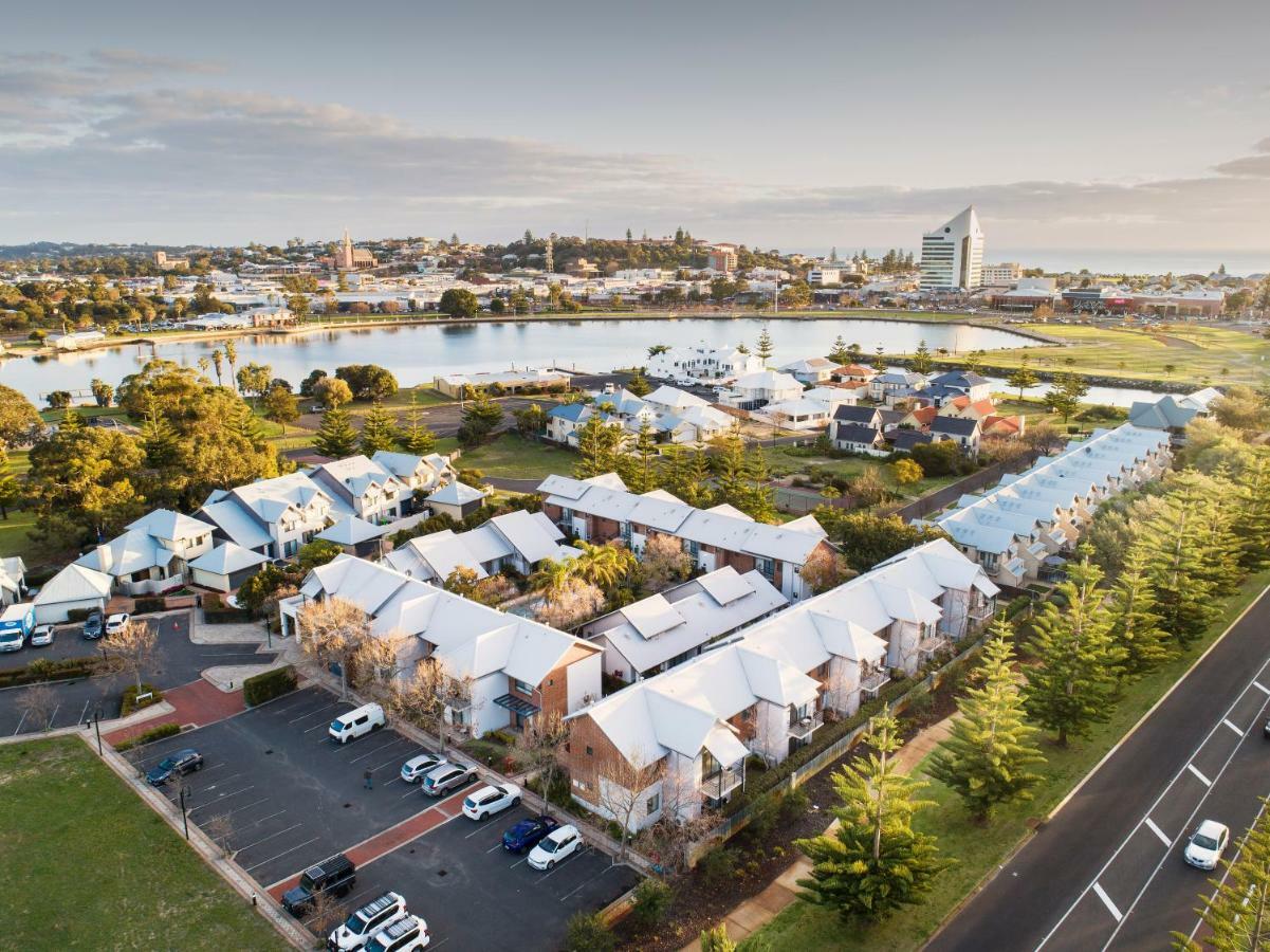 Quest Bunbury Aparthotel Exterior photo